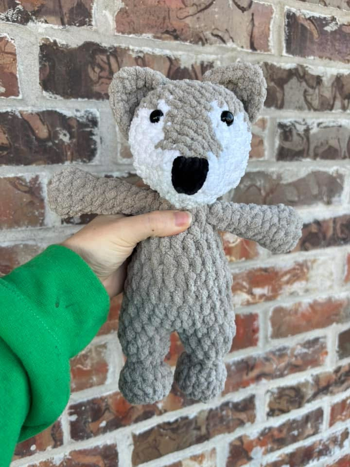Wolf lovey