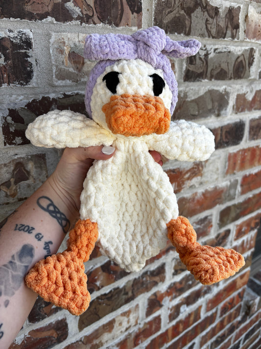 Duck lovey