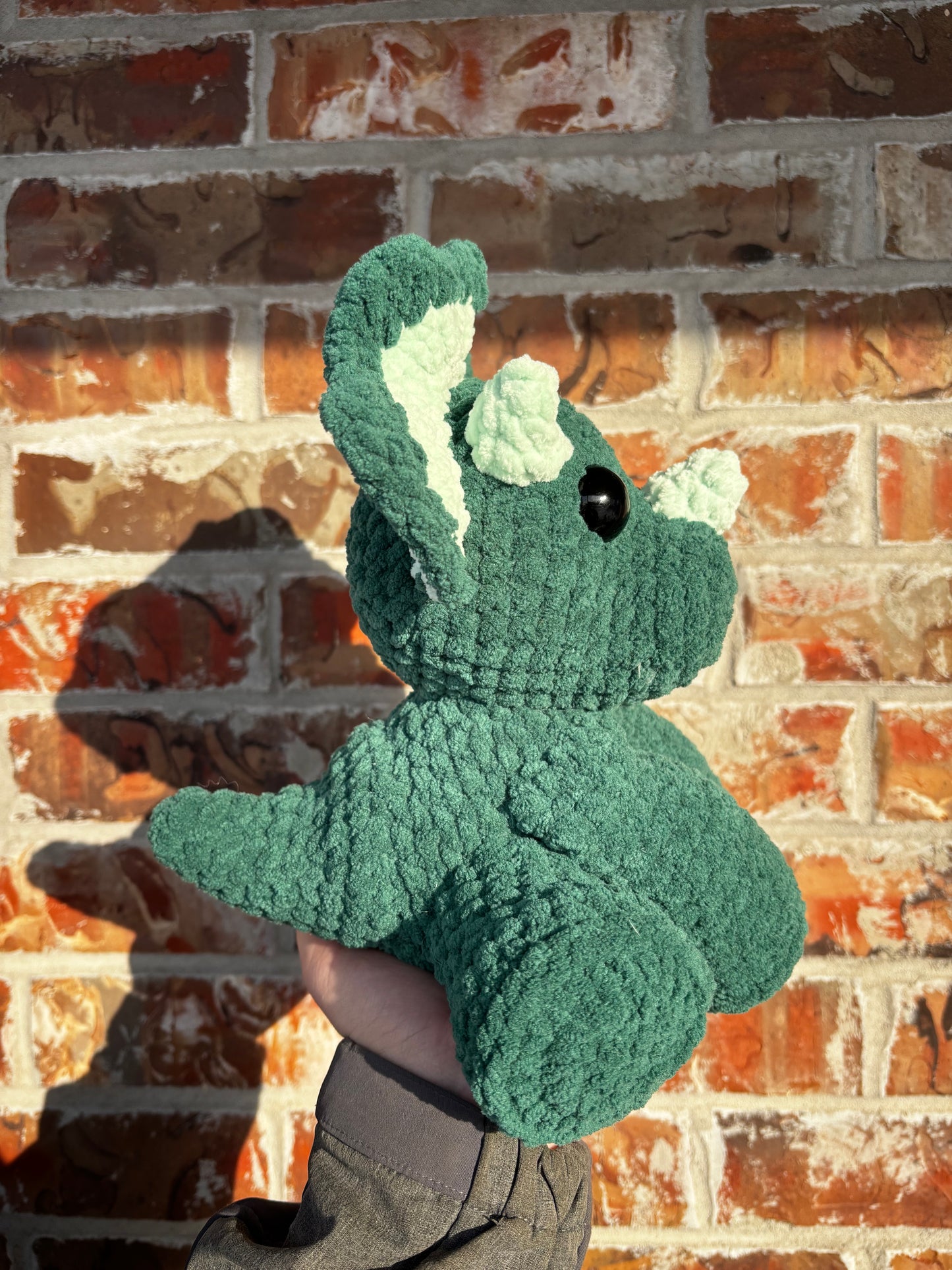 Sitting Dino